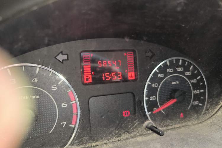 Used Wuling Rongguang V 2019 1.5L Van - Utility Model
