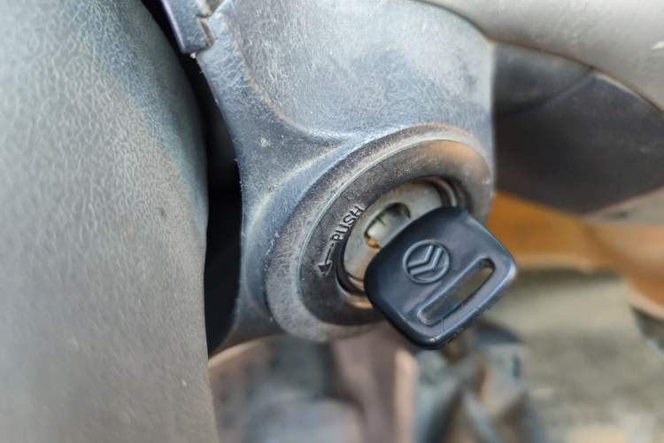 Used Golden Dragon Hiace 