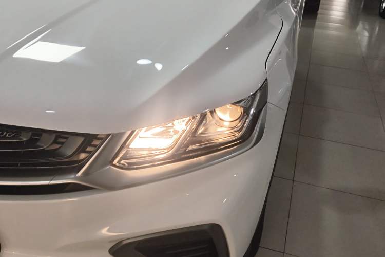 Used Geely Auto Coolray 2020 Facelift 240T DCT Hunter Left Front Headlight