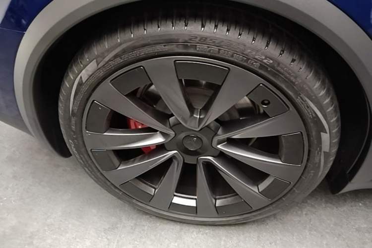 Used Tesla Model X 2023 Dual-Motor All-Wheel-Drive Version
