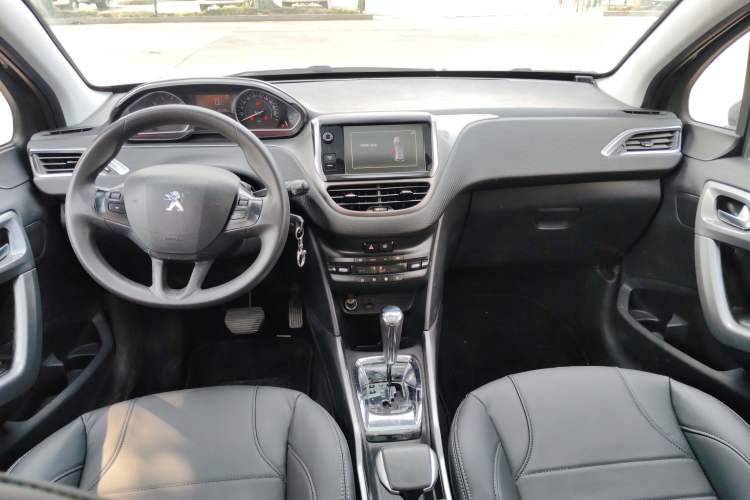 Used Peugeot 2008 2014 1.6L Automatic Fashion Edition