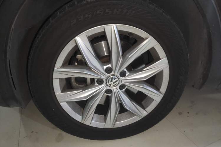 Used Volkswagen Tiguan 2017 330TSI All-Wheel-Drive Innovation Model