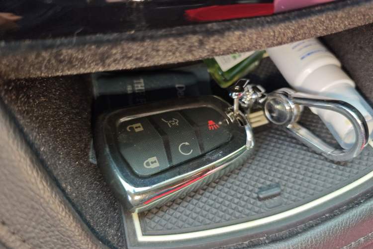 Used Cadillac XT5 2016 28T Four-Wheel Drive Tech Version
