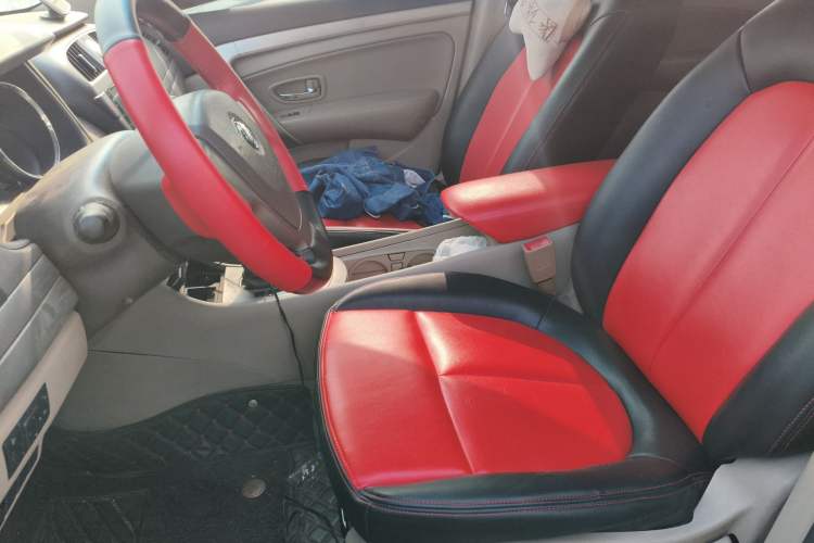 Used Dongfeng Aeolus A60 2012 1.6L Automatic Luxury Version