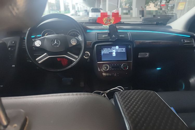 Used Mercedes-Benz R-Class 2010 R 300 L Business Model
