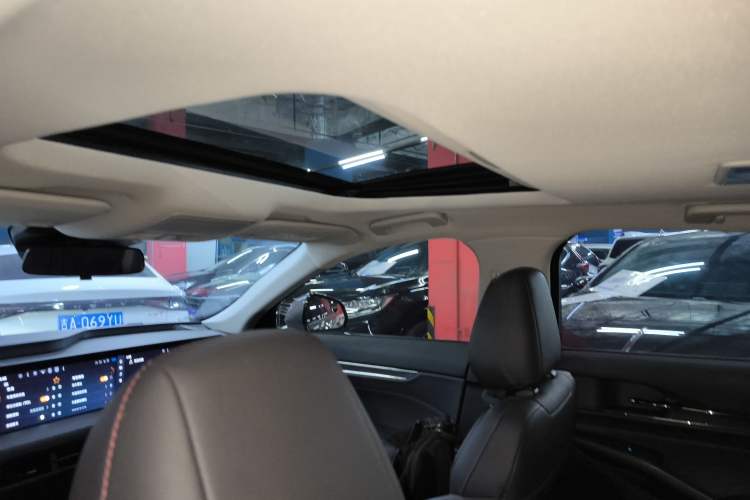 Used Ford Mondeo 2023 EcoBoost 180 Luxury Model