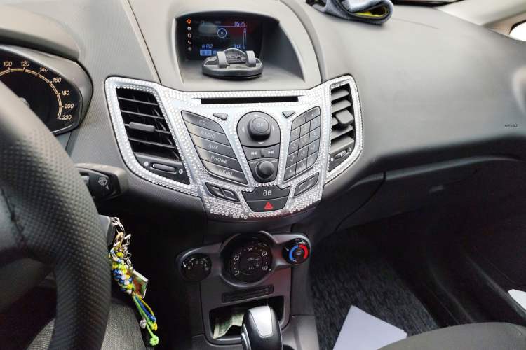 Used Ford Fiesta 2013 Hatchback 1.5L Automatic Fashion Edition
