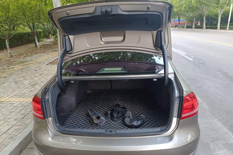 Used Volkswagen Passat 2015 1.8TSI DSG Prestige Edition
