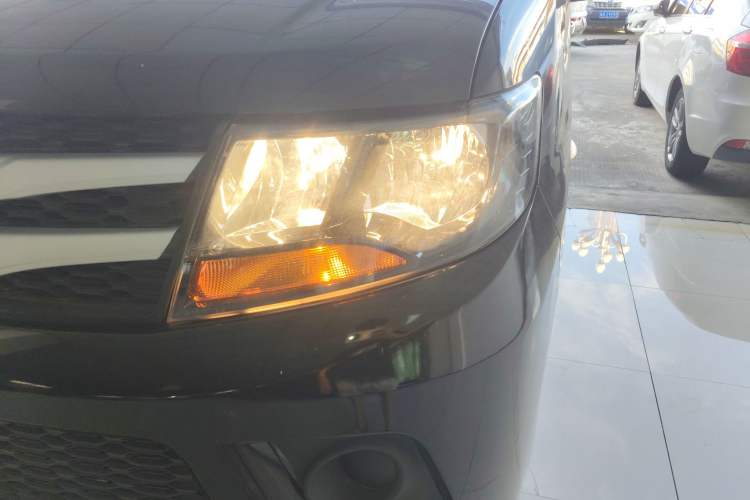 Used JAC Refine M3 2019 1.8L 5-Seater Express Edition