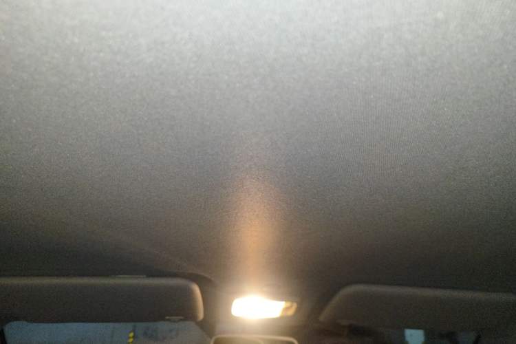 Used Chery QQ Ice Cream 2022 120km Conical Shape Lithium Iron Phosphate Headliner