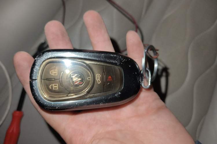 Used Buick GL8 2021 ES Landtrek 653T Comfort Edition