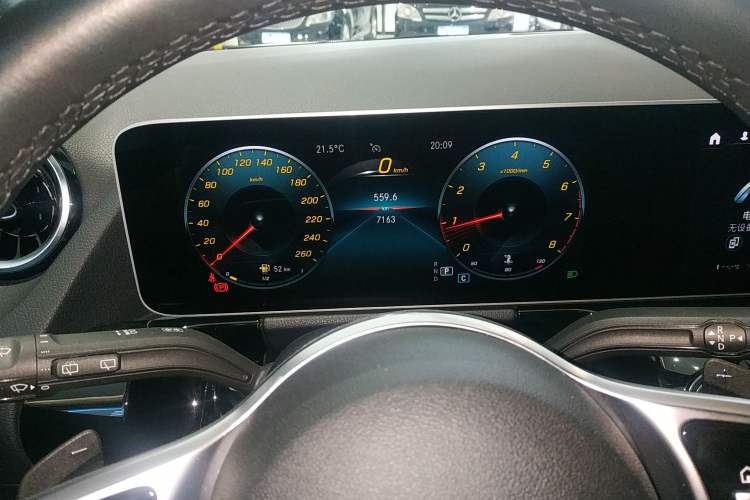 Used Mercedes-Benz B-Class 2020 B 200 Sport Edition Instrument Cluster