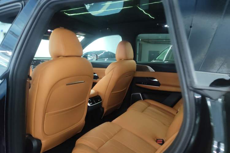 Used XPeng G9 2025 625 Long-Range Max
