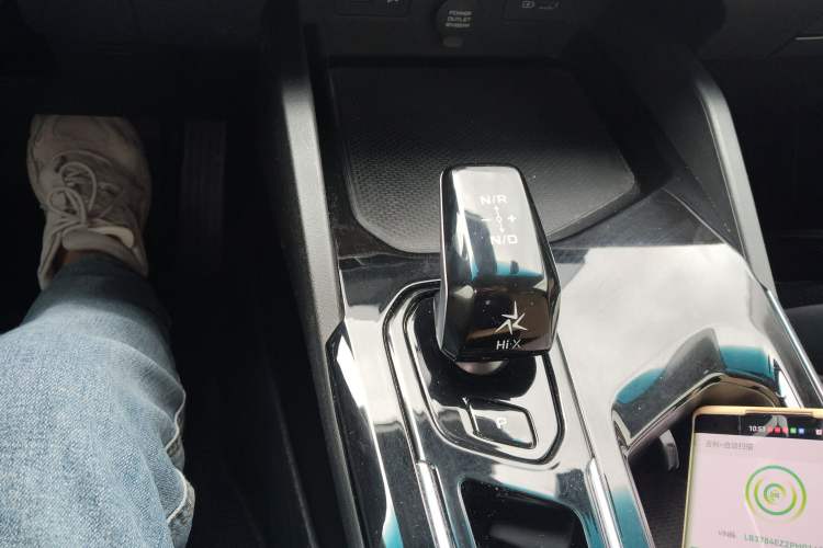 Used Geely Auto Emgrand L HiP 2024 Champion Edition 1.5TD-DHT Pro 100KM Excellence Model
