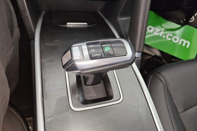 Used Haval H6 2018 Red-Label Sport Edition 1.5T Automatic Two-Wheel Drive Elite Model Gear Lever