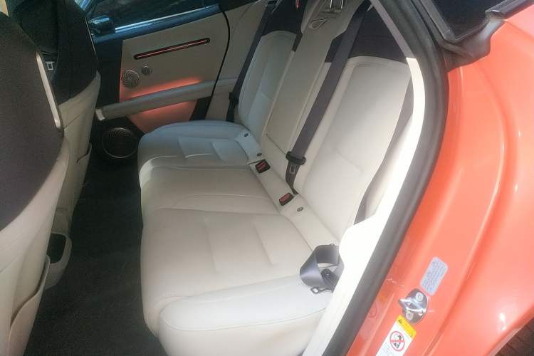 Used Avatr 06 2025 Pro Range-Extended Edition