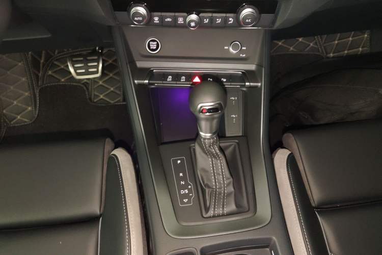 Used Audi Q3 2024 35 TFSI Fashion Dynamic Edition
