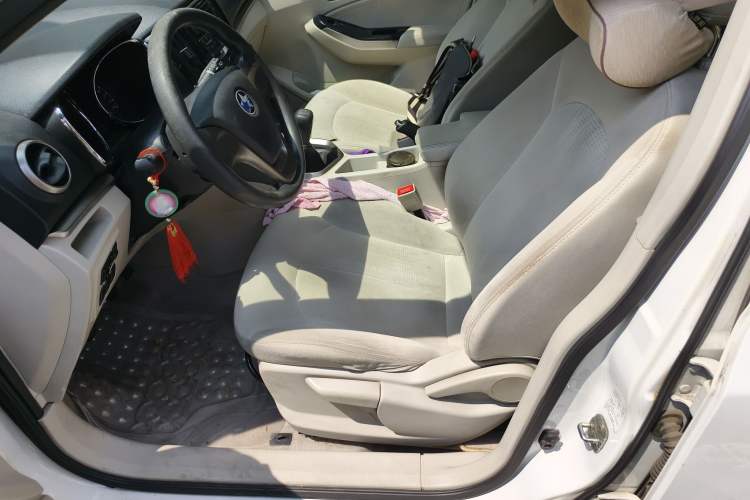 Used Venucia T70 2016 1.6L Manual Ruixing Edition