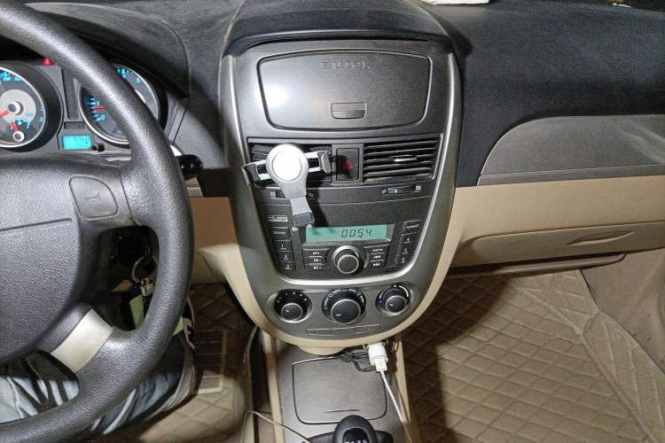 Used Buick Excelle 2013 1.5L Manual Classic Model