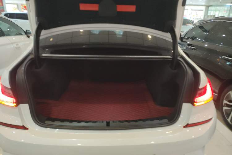 Used BMW 3 Series 2021 325Li M Sport Package
