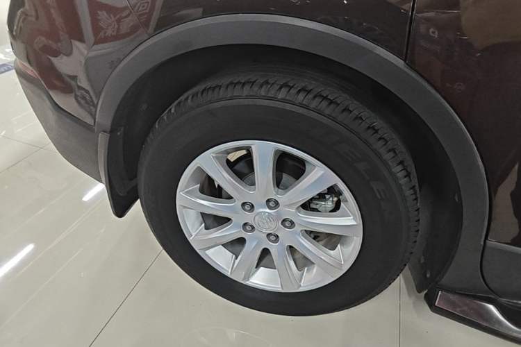 Used Buick Envision 2021 532T Two-Wheel-Drive Elite Version Right Rear Wheel Hub