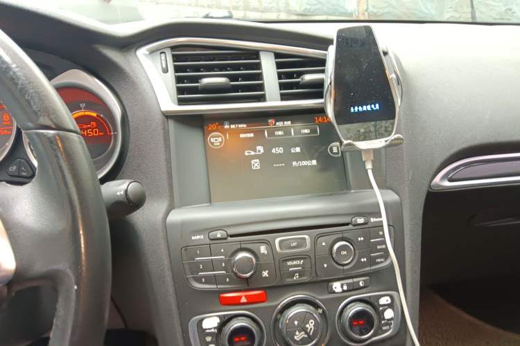 Used Citroen C4L 2014 1.6THP Intelligent Drive Automatic Dynamic Model Audio And AC Panel