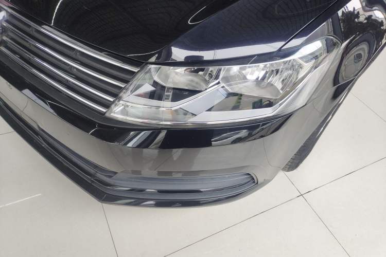 Used Volkswagen Lavida 2017 1.6L Automatic Fashion Edition
