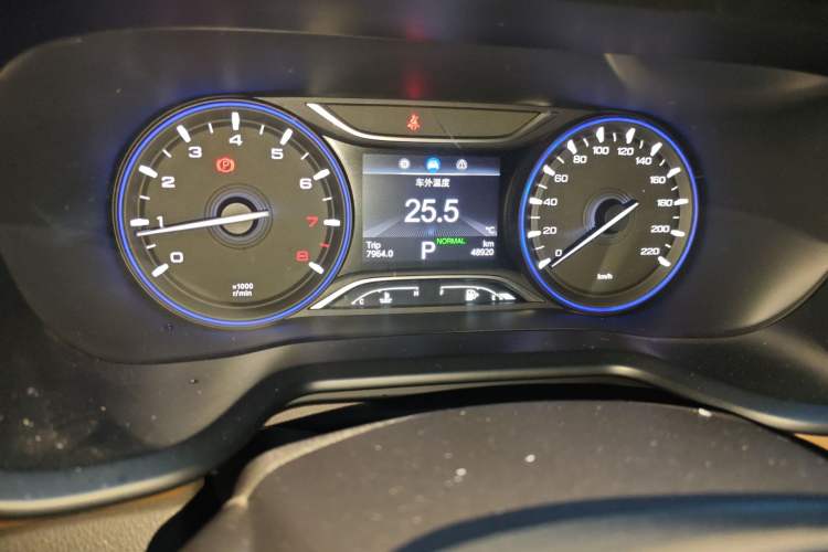 Used GAC Trumpchi GS3 2017 200T Automatic Luxury Edition
