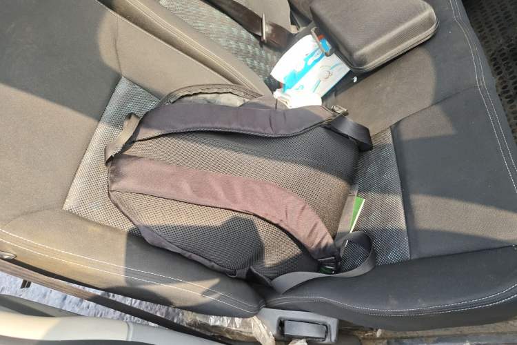 Used SAIC MAXUS Xintu V80 2021 2.0T Manual Classic Aoyuntong Short Wheelbase Mid-Height 7/8/9-Seater