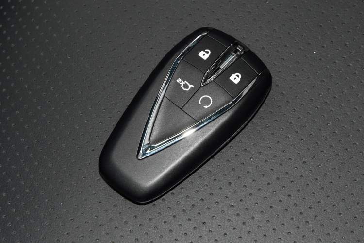 Used CHANGAN UNI-V 2022 1.5T Prestige Version
