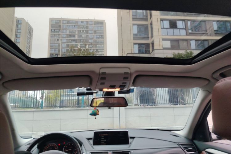 Used BMW X1 2013 sDrive18i Fashion Model
