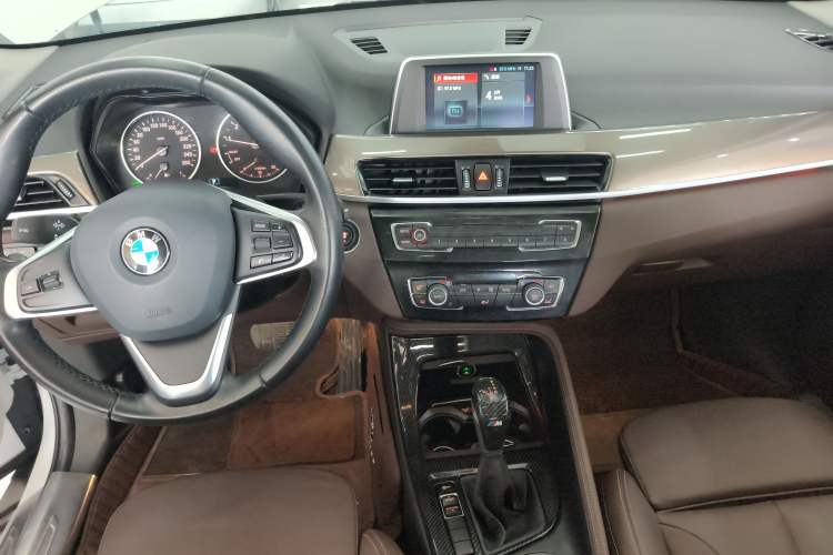 Used BMW X1 2018 sDrive18Li Luxury Model
