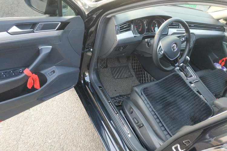 Used Volkswagen Magotan 2018 330TSI DSG Advanced Model
