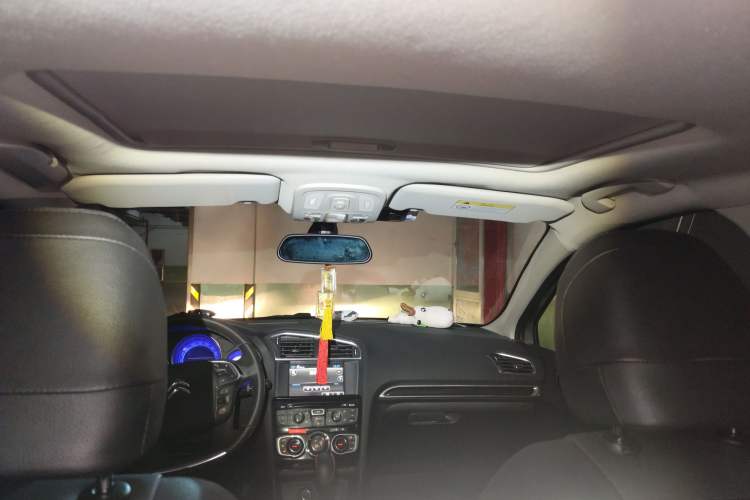 Used Citroen C4L 2013 1.8L Automatic Jingchi Edition
