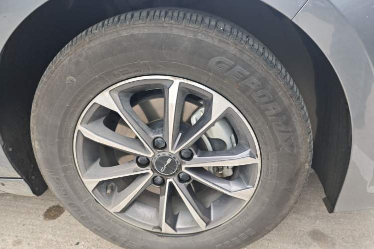 Used BYD Destroyer 05 2024 HONOR Edition DM-i 55KM Luxury Model
