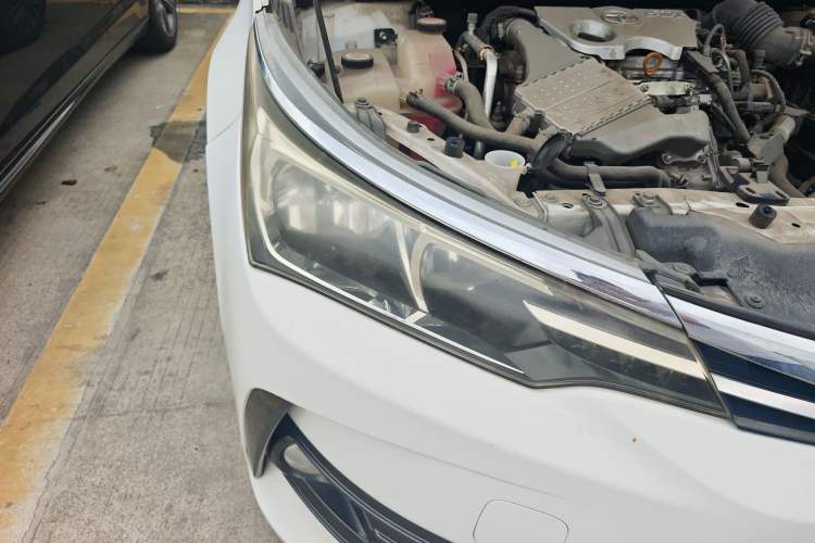 Used Toyota Corolla 2017 Revised Version 1.2T S-CVT GL Right Front Headlight