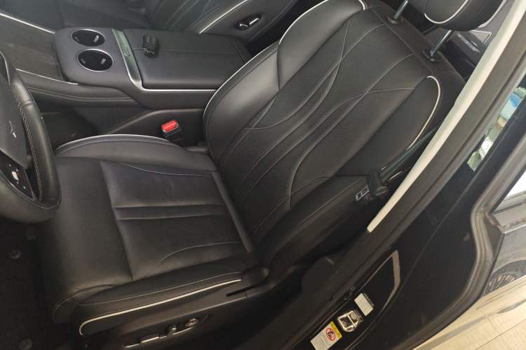 Used XPeng X9 2024 702 Ultra-Long Range Pro