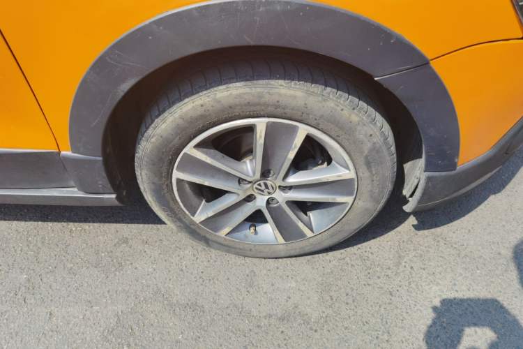 Used Volkswagen Polo 2012 1.6L Cross Polo Automatic Transmission