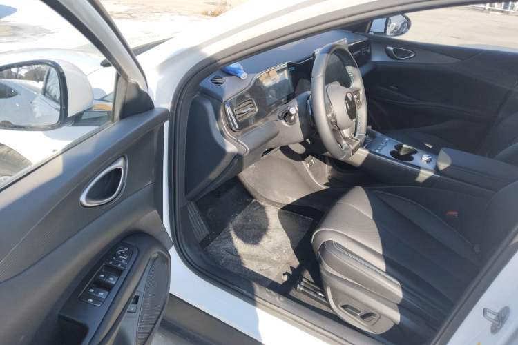 Used BYD Seal 06 New Energy 2025 EV 545KM Flagship Edition Driver Seat