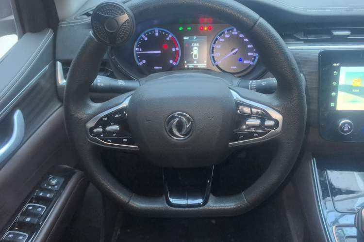 Used Dongfeng Ruichi 7 2022 2.3T Automatic Two-Wheel Drive Diesel Standard Edition Flatbed Cargo Box M9T