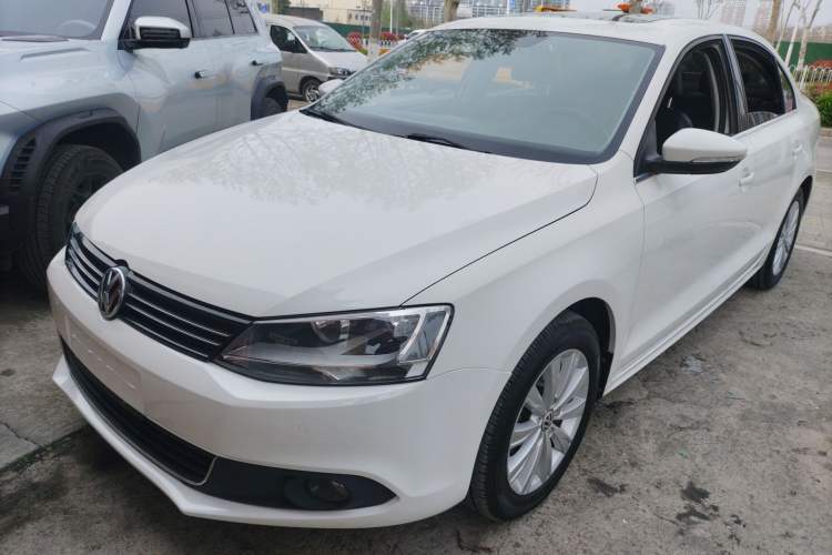 Used Volkswagen Sagitar 2014 Revised Version 1.4TSI Automatic Luxury Edition