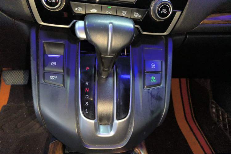 Used Honda CR-V 2021 240TURBO CVT 2WD Fashion Edition
