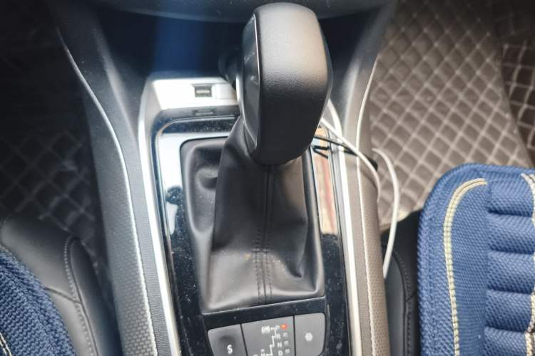 Used Peugeot 408 2020 360THP 10th Anniversary Premium Edition Gear Lever