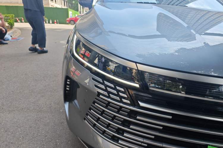 Used BYD Destroyer 05 2022 DM-i 120KM Flagship Model
