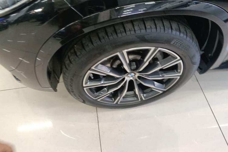 Used BMW X5 2022 Restyled xDrive 30Li Luxury Version M Sport Package