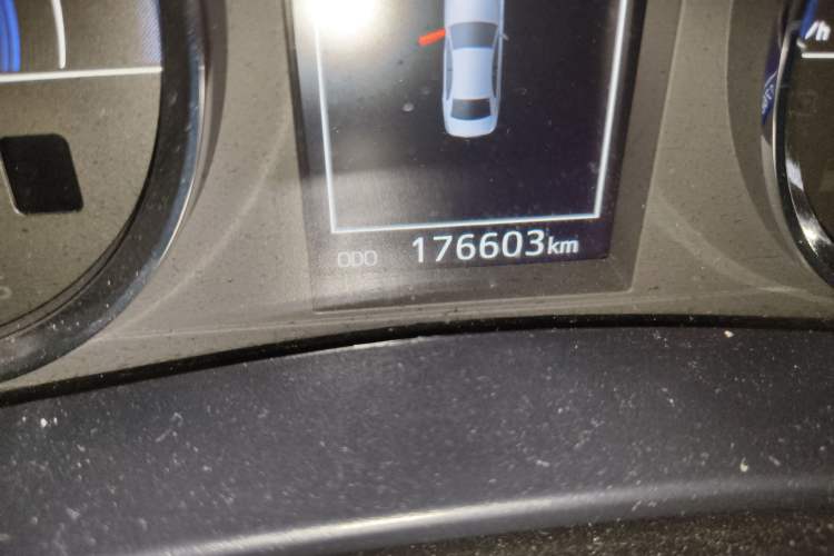 Used Toyota Levin 2016 Dual-Engine 1.8H GS-L E-CVT Leading Edition Odometer Close Up