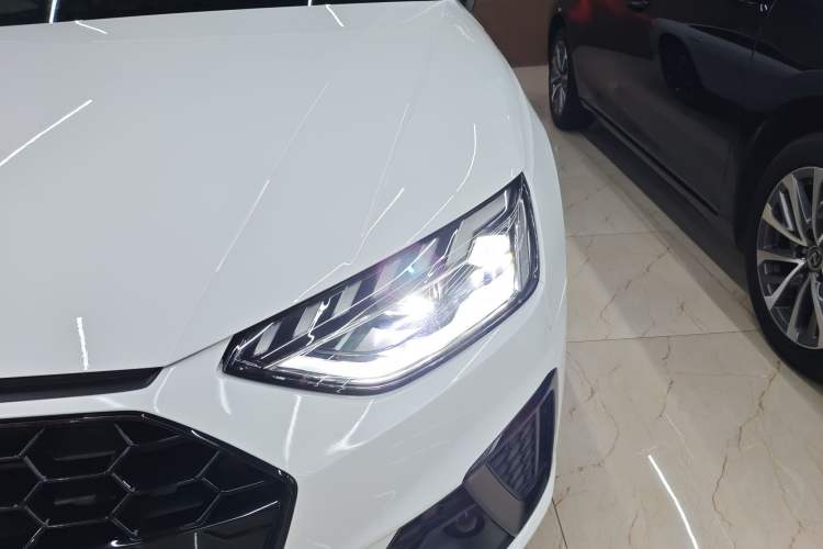 Used Audi A4L 2022 40 TFSI Luxury Dynamic Model Left Front Headlight