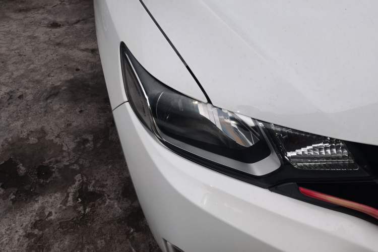 Used Honda Fit 2016 1.5L LXS CVT Comfort Sunroof Version
