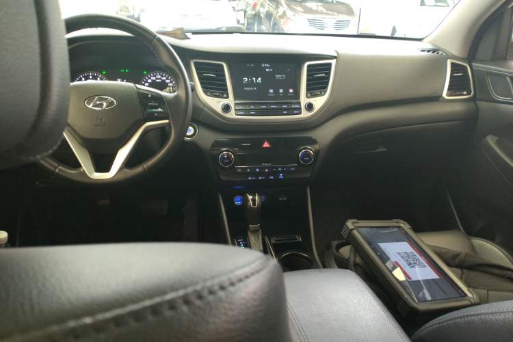 Used Hyundai Tucson 2015 1.6T Dual-Clutch Two-Wheel-Drive Smart Model