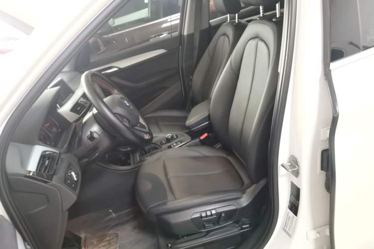 Used BMW X1 2019 sDrive20Li Leading Model
